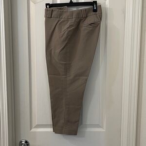 LOFT Julie Cropped Pant - Neutral Beige.  Womens: 10P.